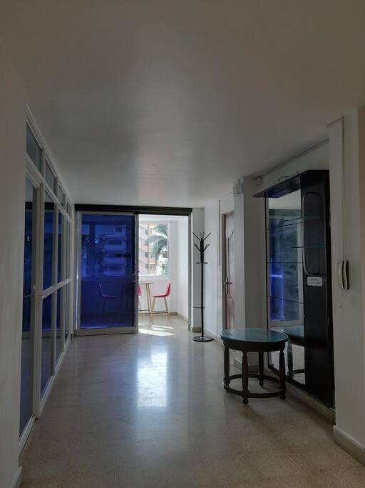 Apartment R-8 Amplio En Zona Turistica. *